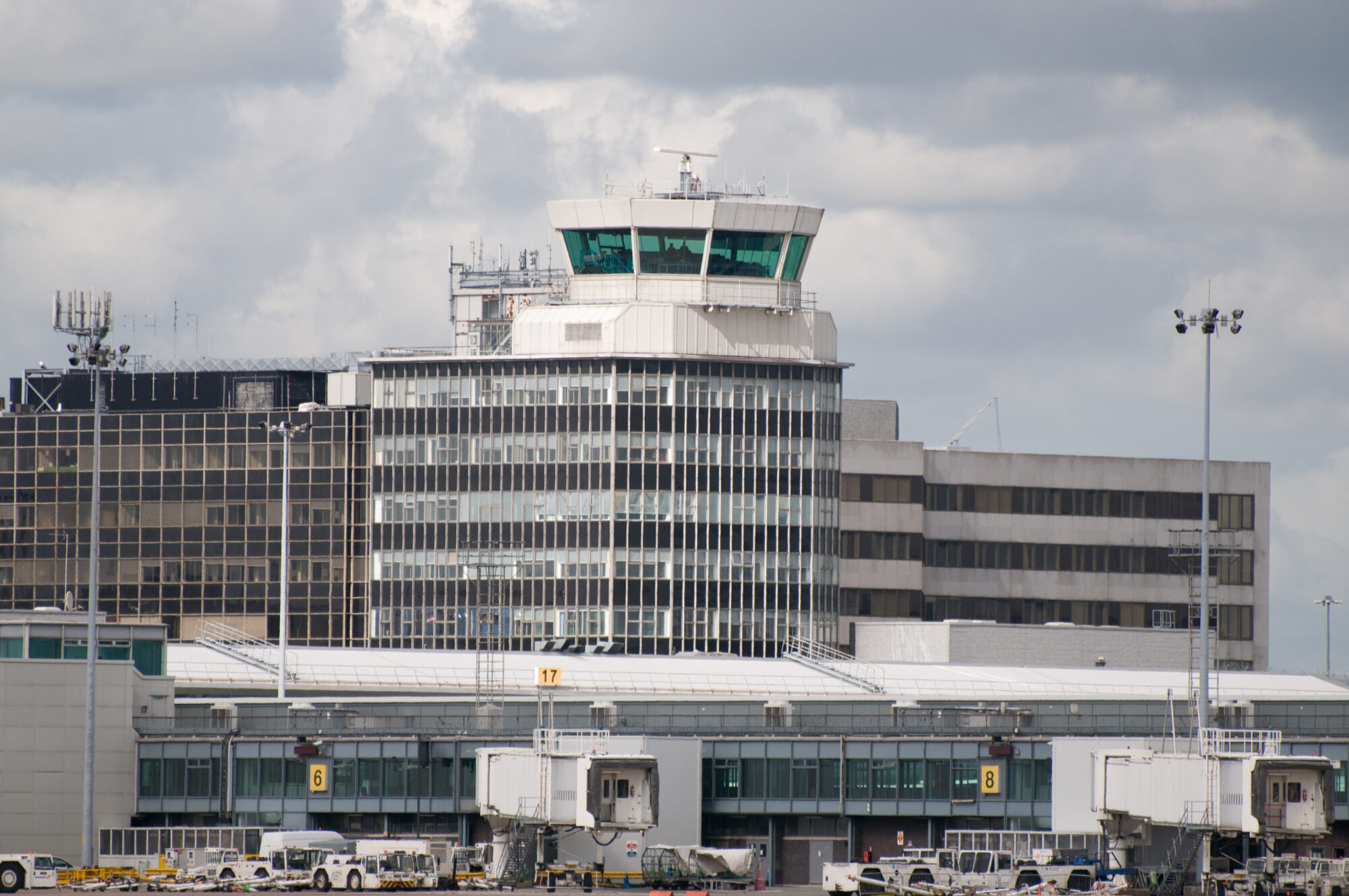 Airport transfers by Airport Sunshine Travel